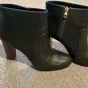 NWT Ann Taylor leather bootie